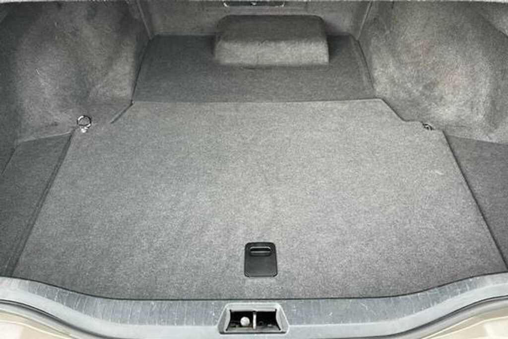 2006 LEXUS LS - photo 21