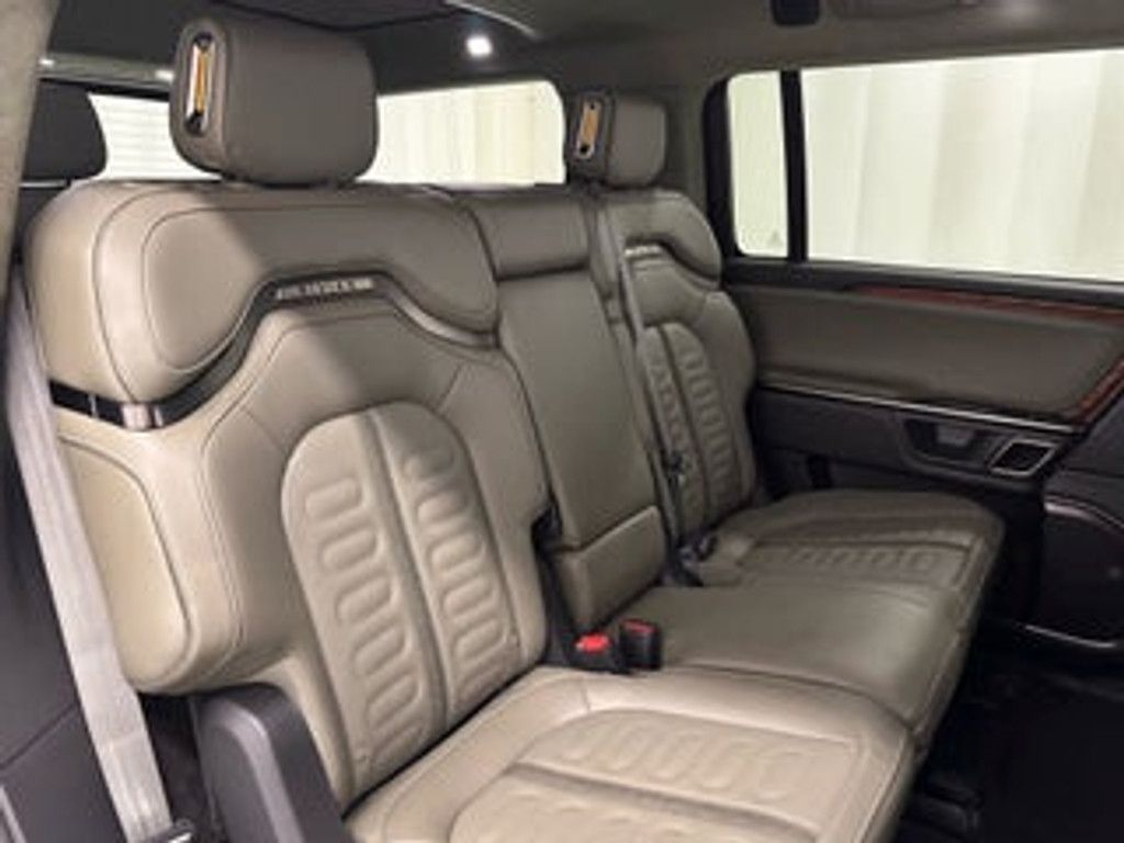 2024 RIVIAN R1S - photo 22