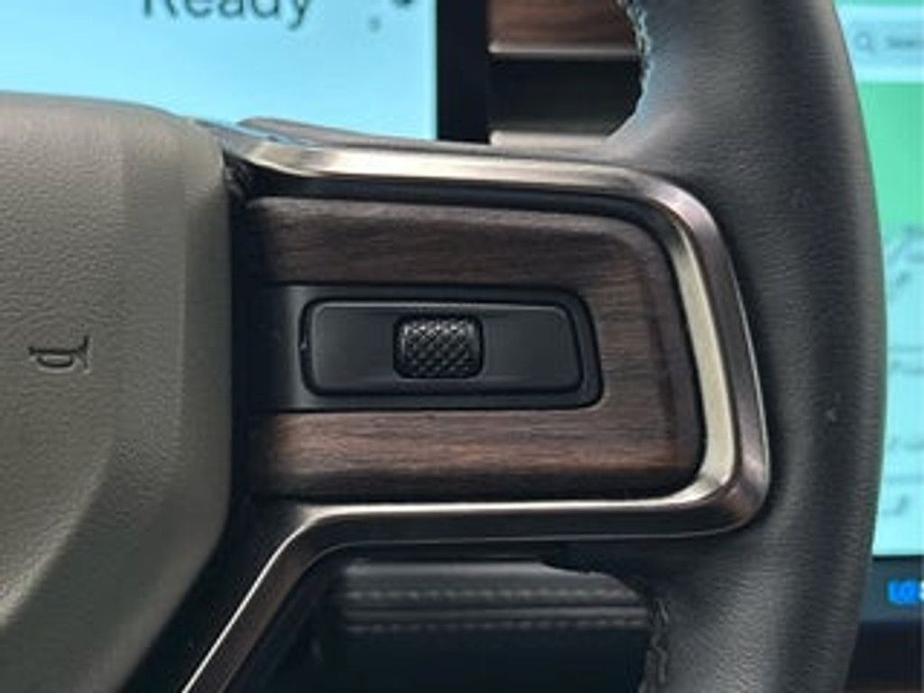 2024 RIVIAN R1S - photo 27
