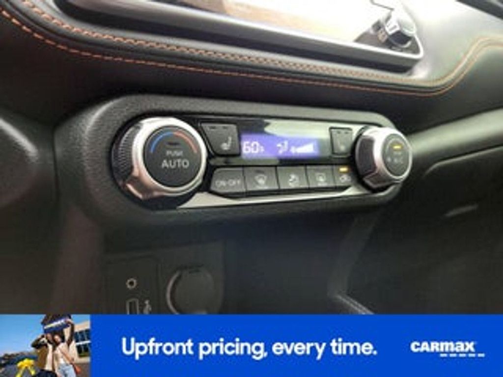 2019 NISSAN Kicks - photo 18