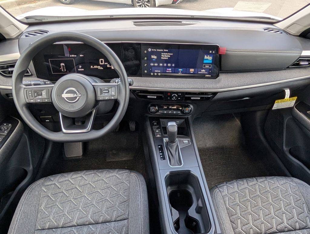 2026 NISSAN Kicks MPV - photo 8