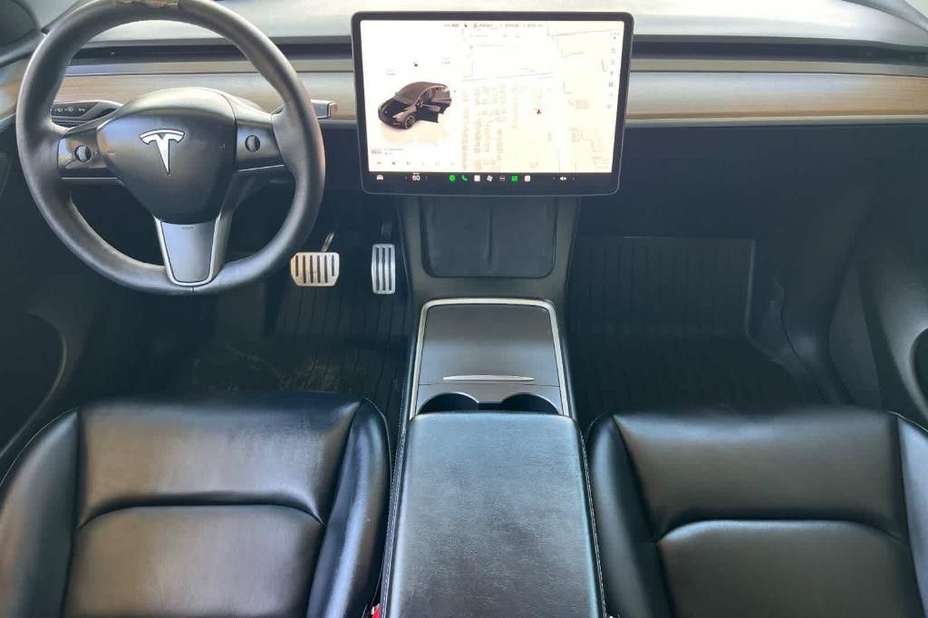 2023 TESLA Model Y - photo 4
