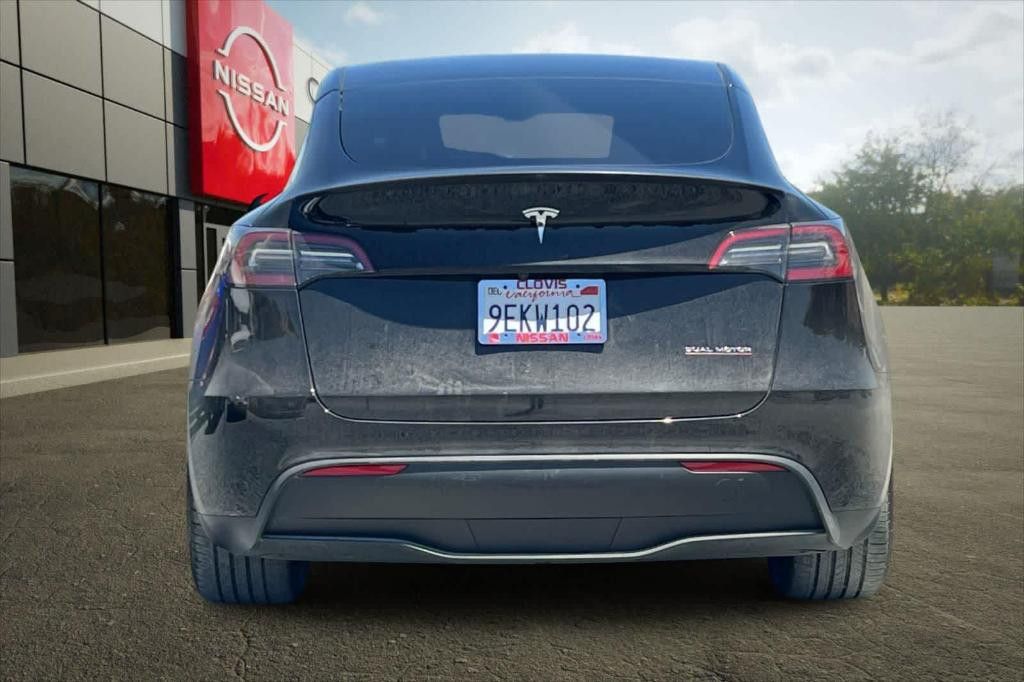 2023 TESLA Model Y - photo 8