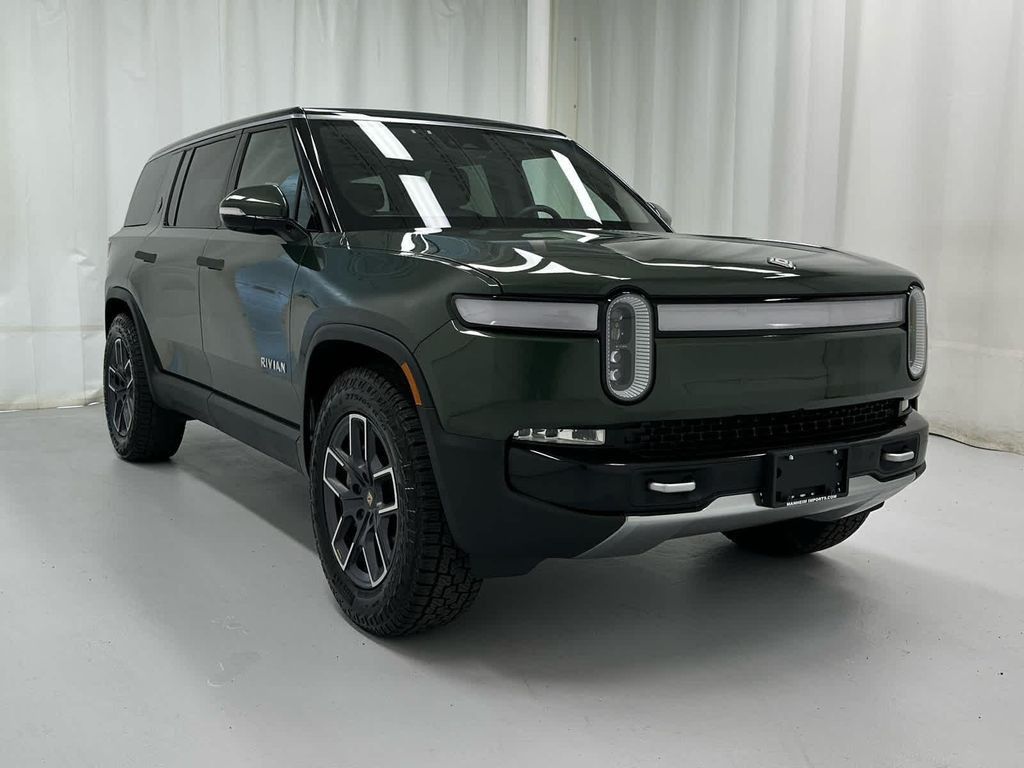2024 RIVIAN R1S - photo 2