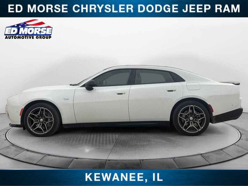 2026 DODGE Charger - photo 2