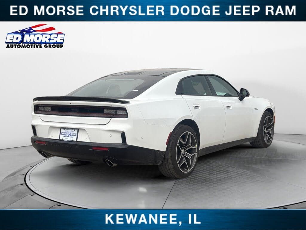 2026 DODGE Charger - photo 5
