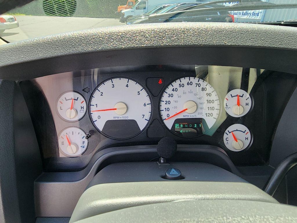 2008 DODGE Ram - photo 19