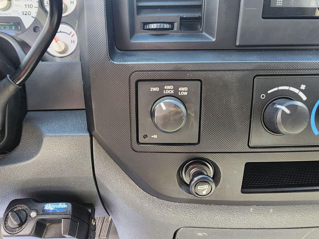 2008 DODGE Ram - photo 14
