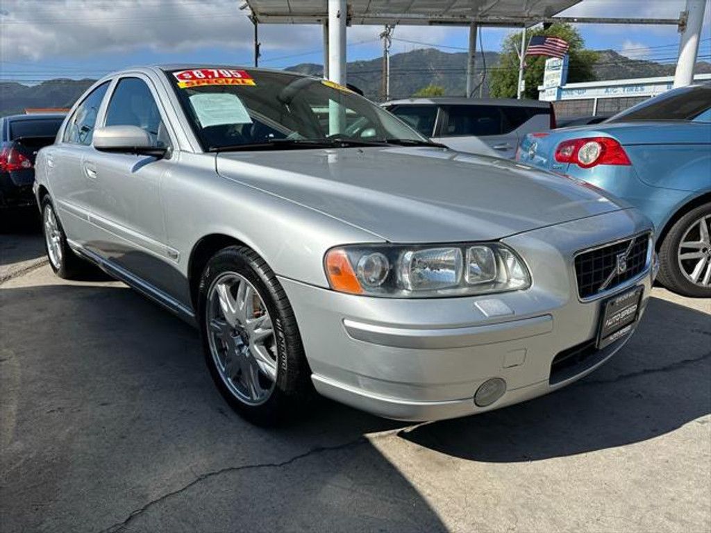 2005 VOLVO S60 - main photo