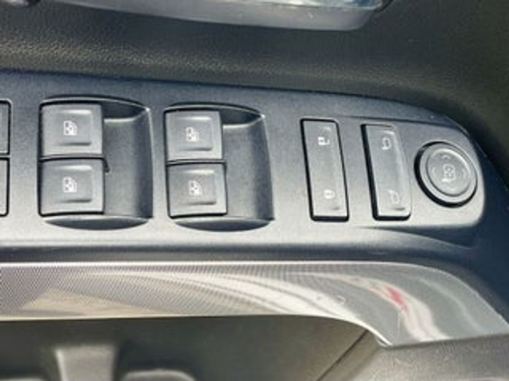2017 CHEVROLET Silverado - photo 18