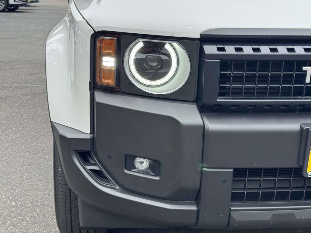 2024 TOYOTA Land Cruiser - photo 6
