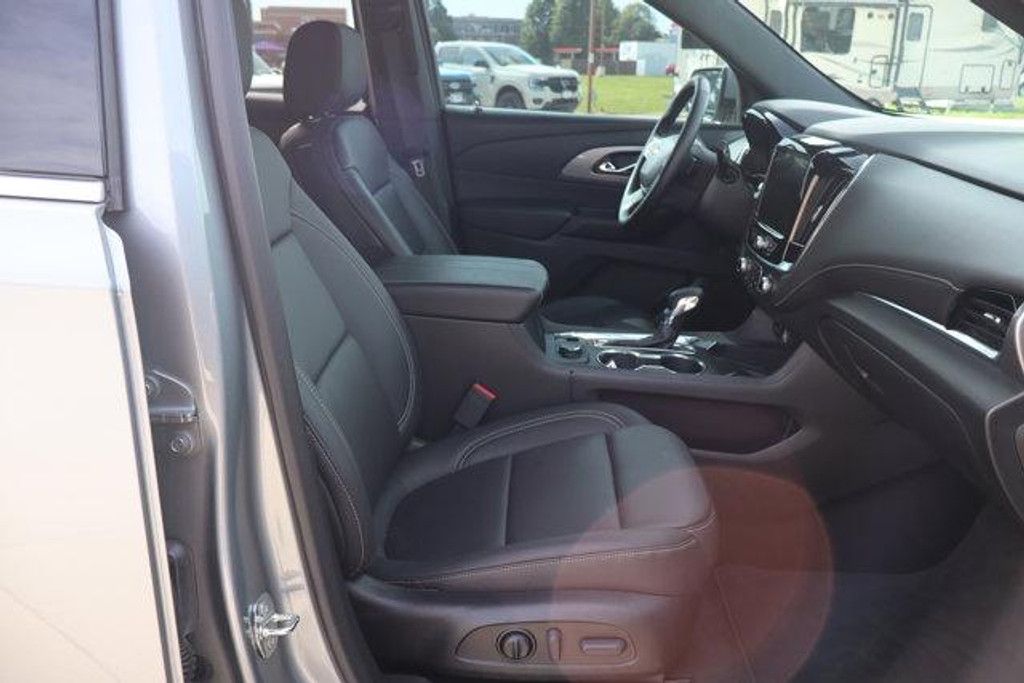 2023 CHEVROLET Traverse - photo 15