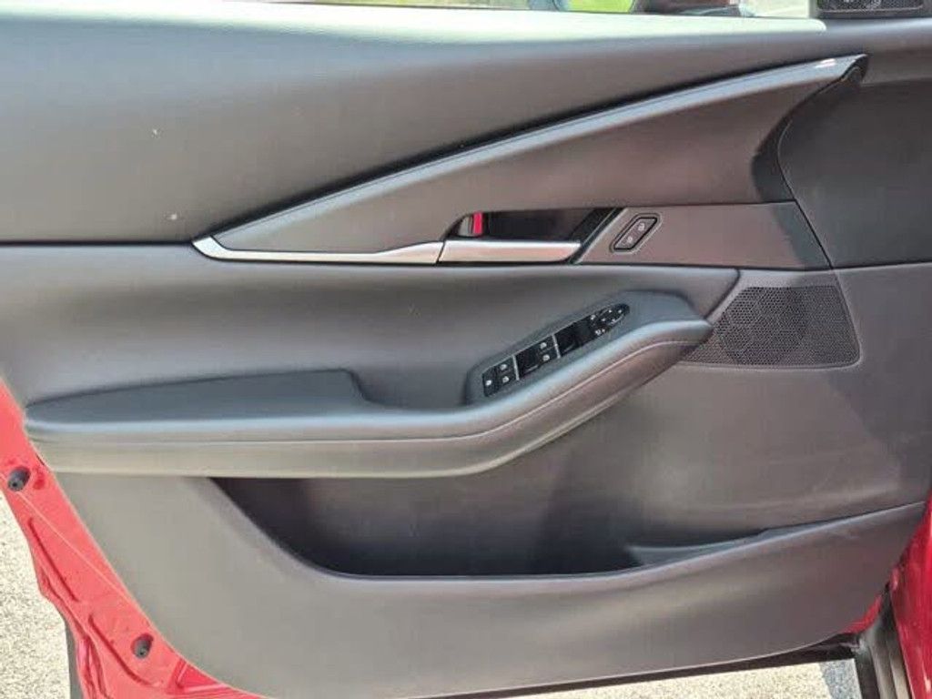 2026 MAZDA CX-30 - photo 9