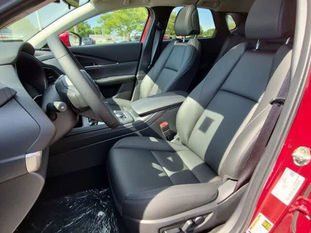 2026 MAZDA CX-30 - photo 10