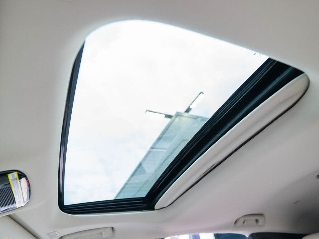 2026 LEXUS RX - photo 24