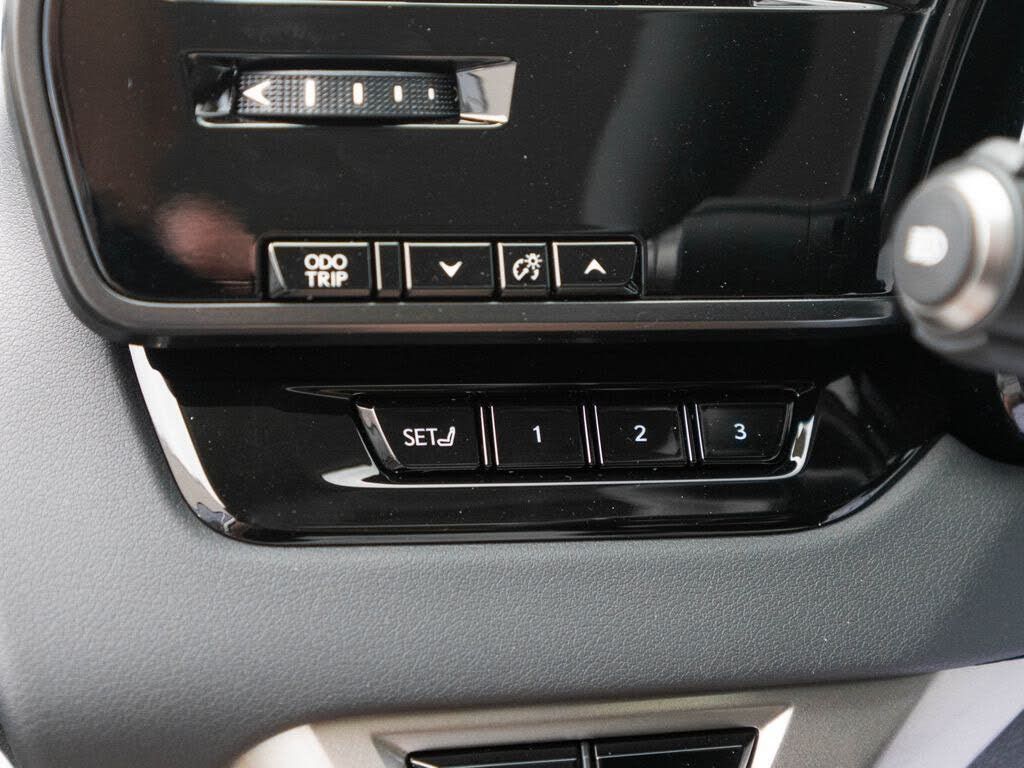 2026 LEXUS RX - photo 25