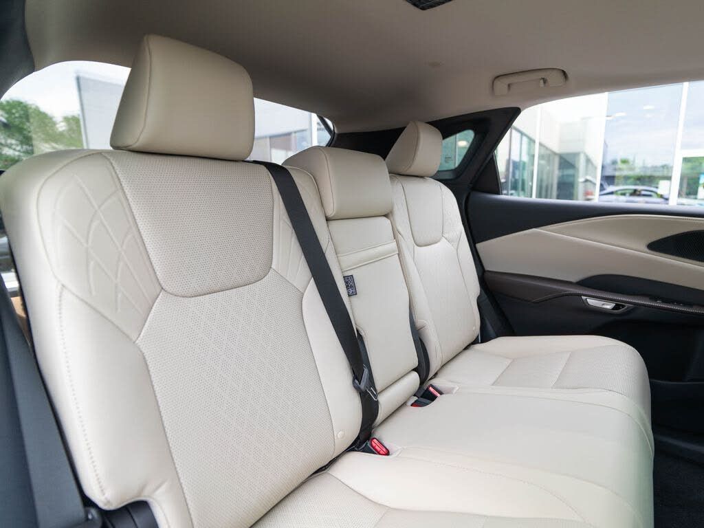 2026 LEXUS RX - photo 36