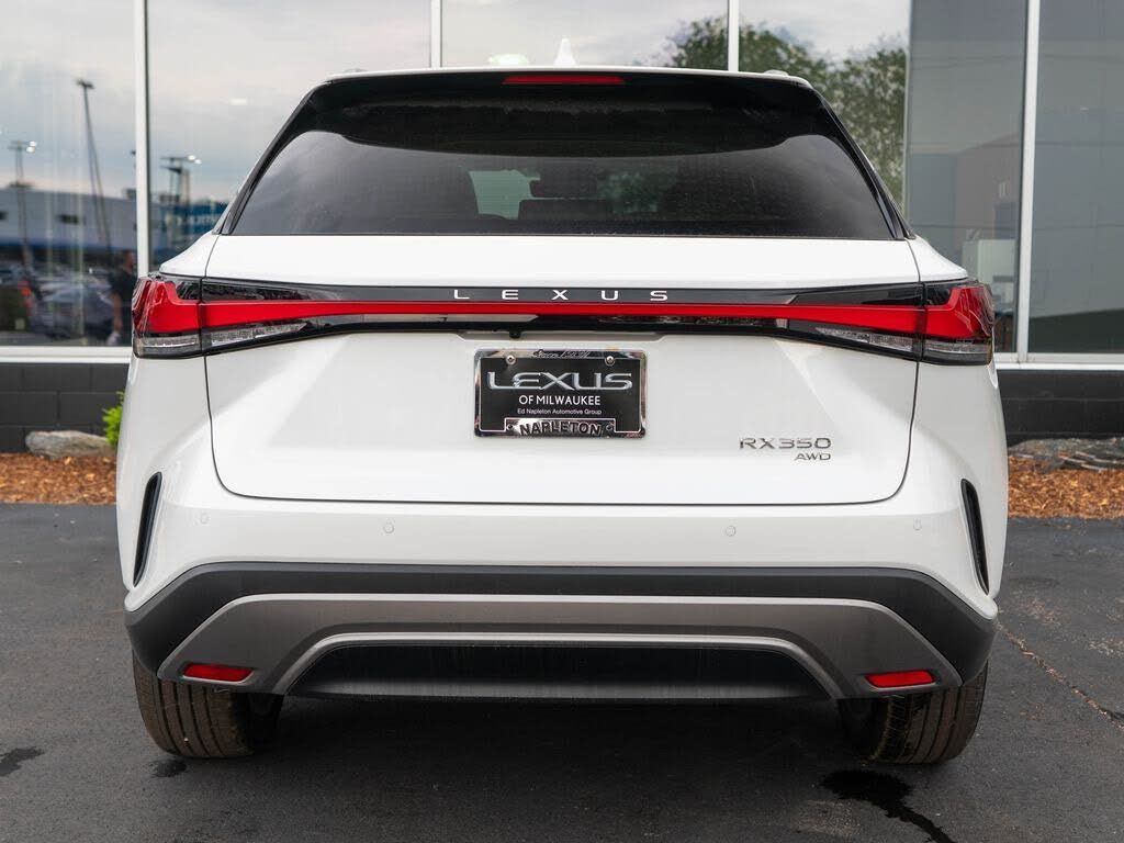 2026 LEXUS RX - photo 8
