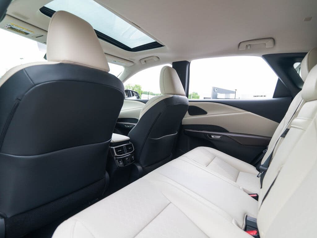 2026 LEXUS RX - photo 16
