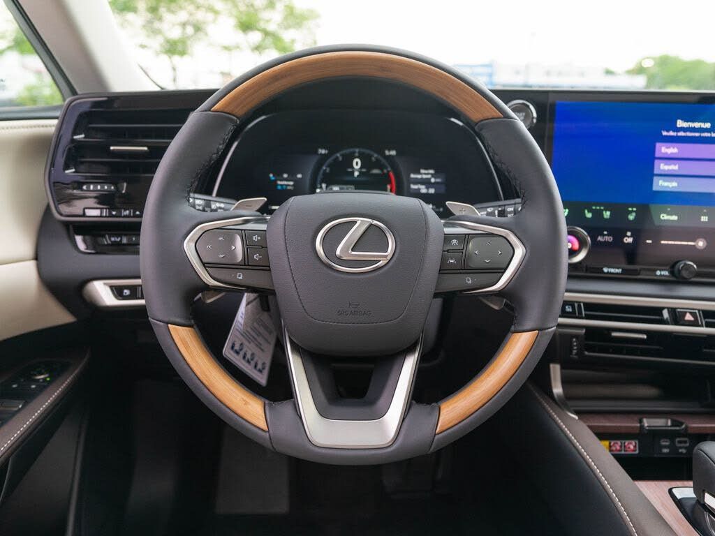 2026 LEXUS RX - photo 18