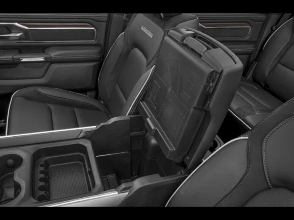 2026 RAM 1500 - photo 32