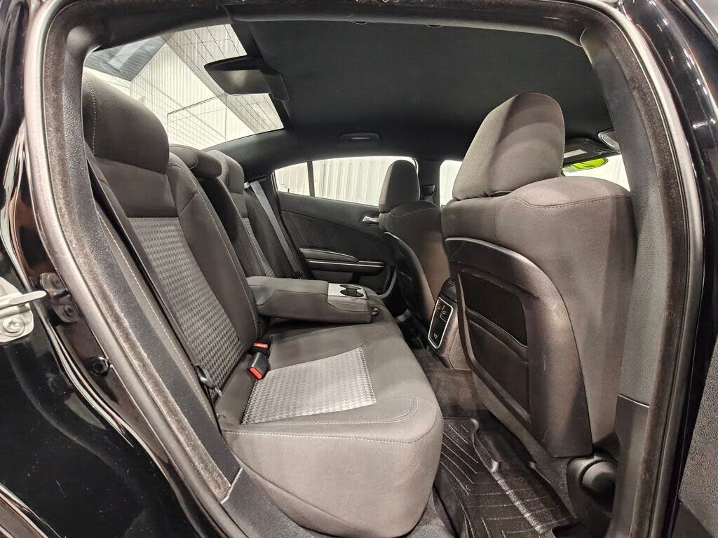 2021 DODGE Charger - photo 24
