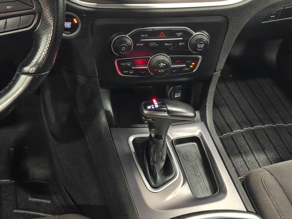 2021 DODGE Charger - photo 8