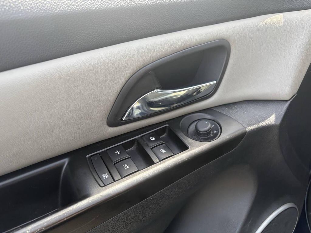 2014 CHEVROLET Cruze - photo 12
