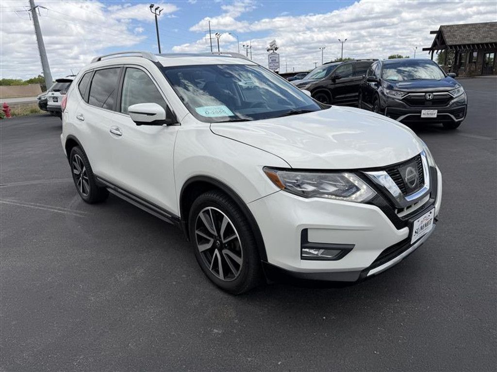 2017 NISSAN Rogue - photo 2