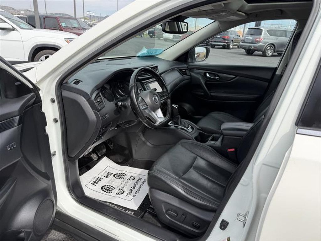 2017 NISSAN Rogue - photo 8