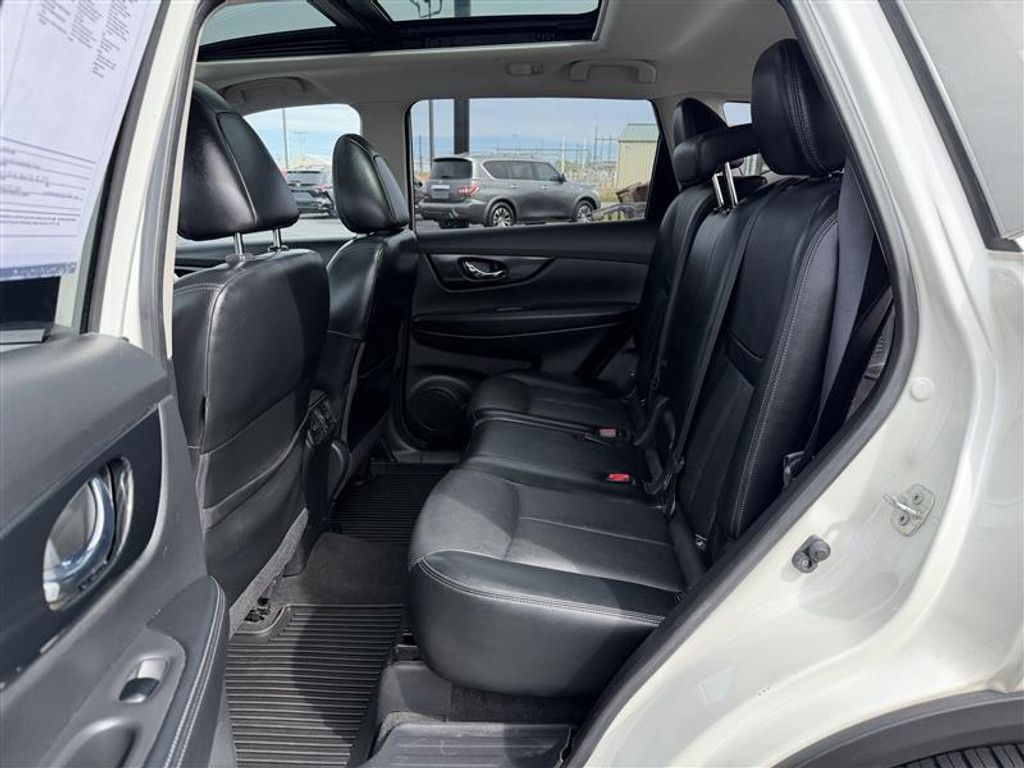 2017 NISSAN Rogue - photo 14