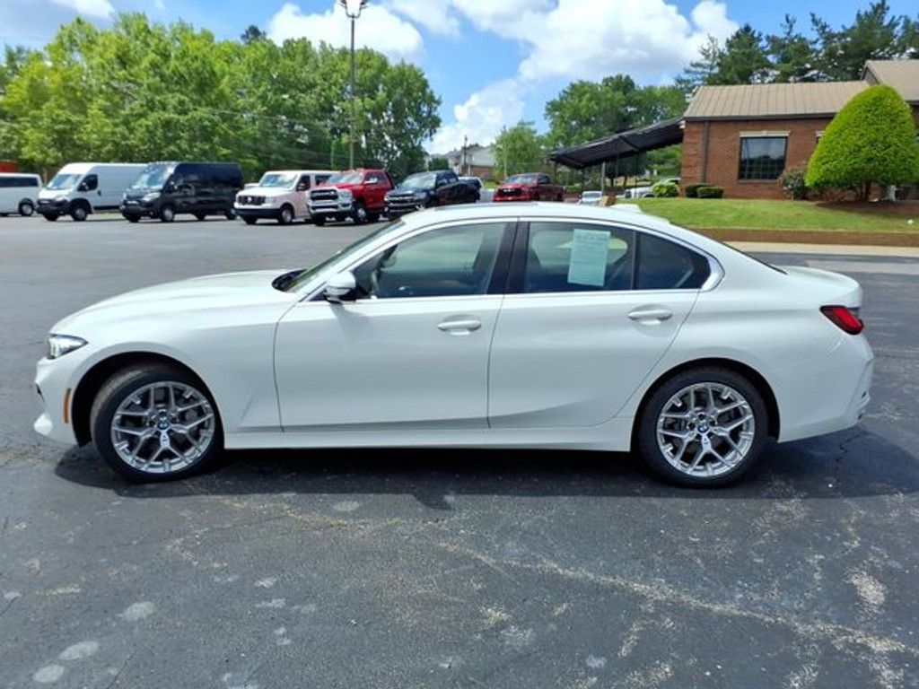2025 BMW 330i - photo 29