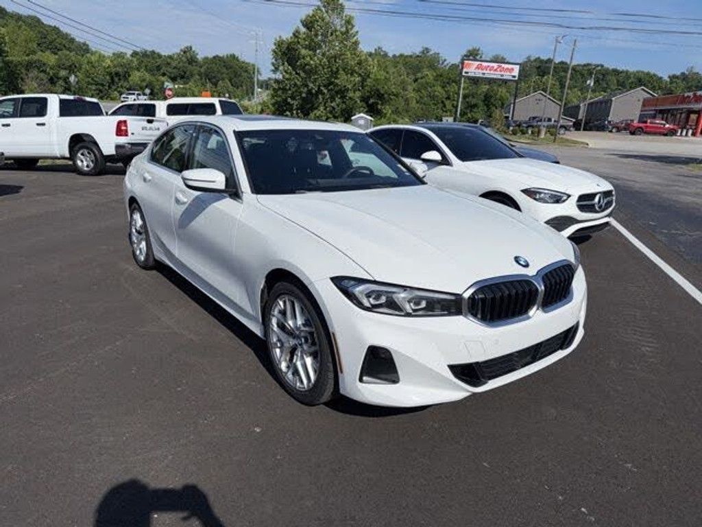 2025 BMW 330i - photo 6