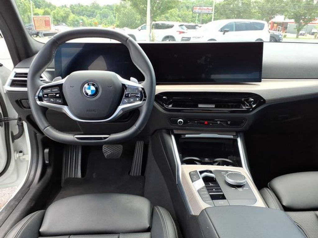 2025 BMW 330i - photo 16
