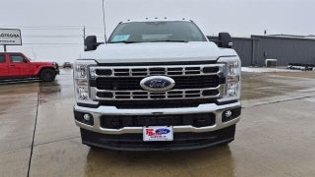 2026 FORD F-350 - photo 2
