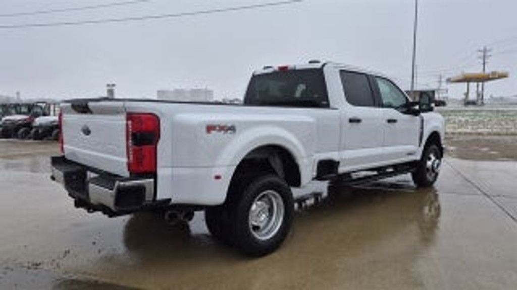 2026 FORD F-350 - photo 5