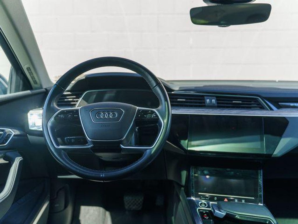 2024 AUDI Q8 - photo 21
