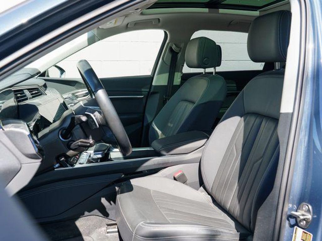 2024 AUDI Q8 - photo 5