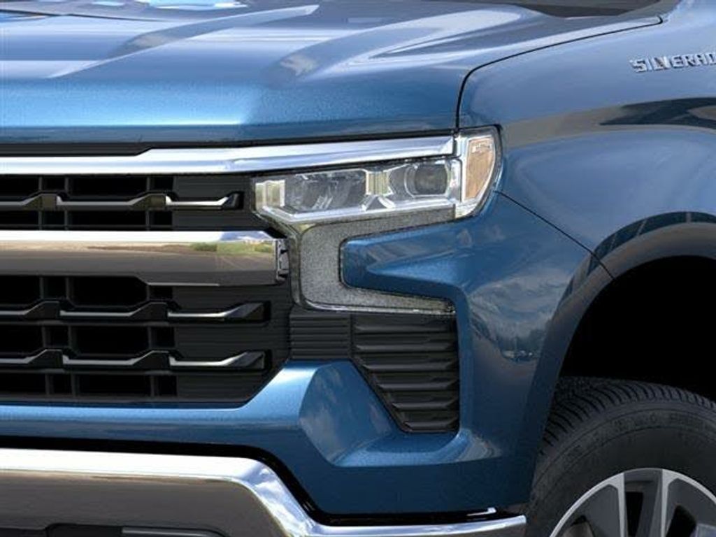 2023 CHEVROLET Silverado - photo 10