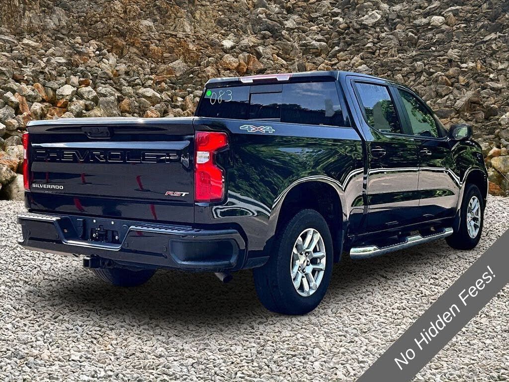 2022 Chevrolet Silverado RST