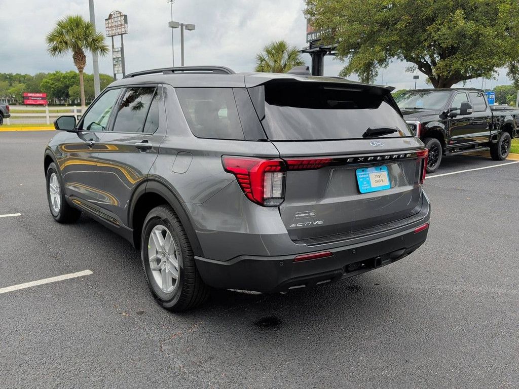 2026 FORD Explorer - photo 5