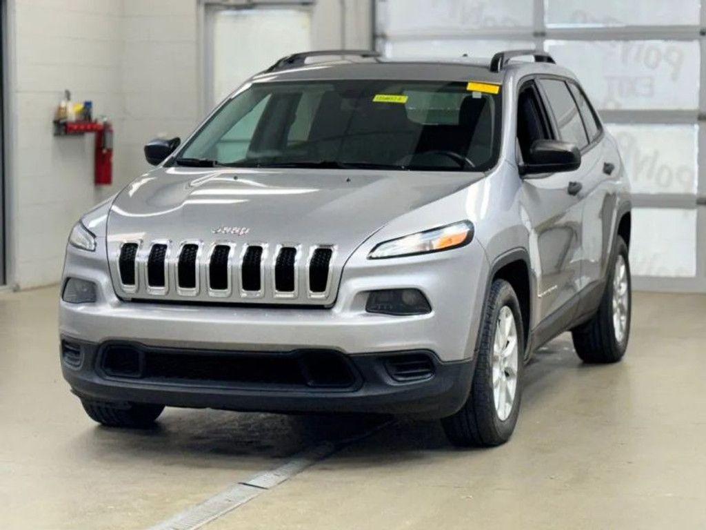 2017 JEEP Cherokee - photo 3
