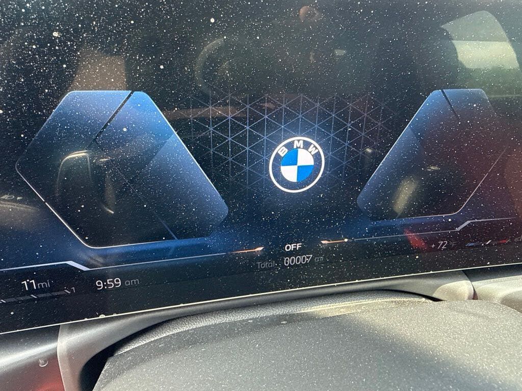 2026 BMW 330i - photo 28