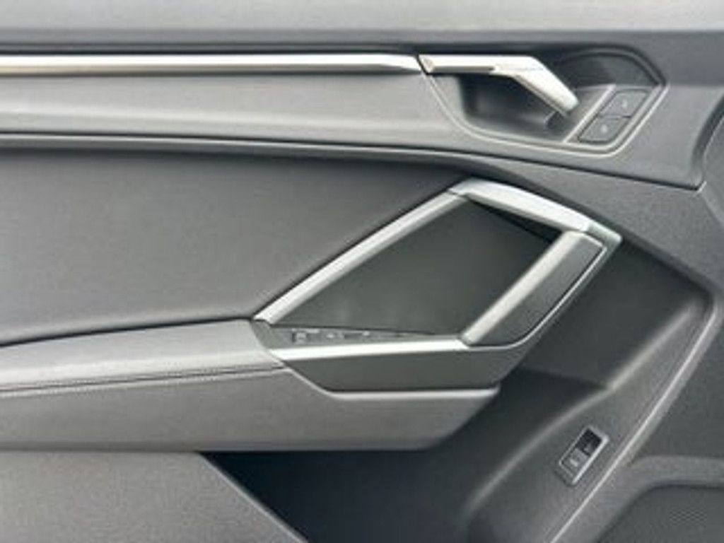 2026 AUDI Q3 - photo 10