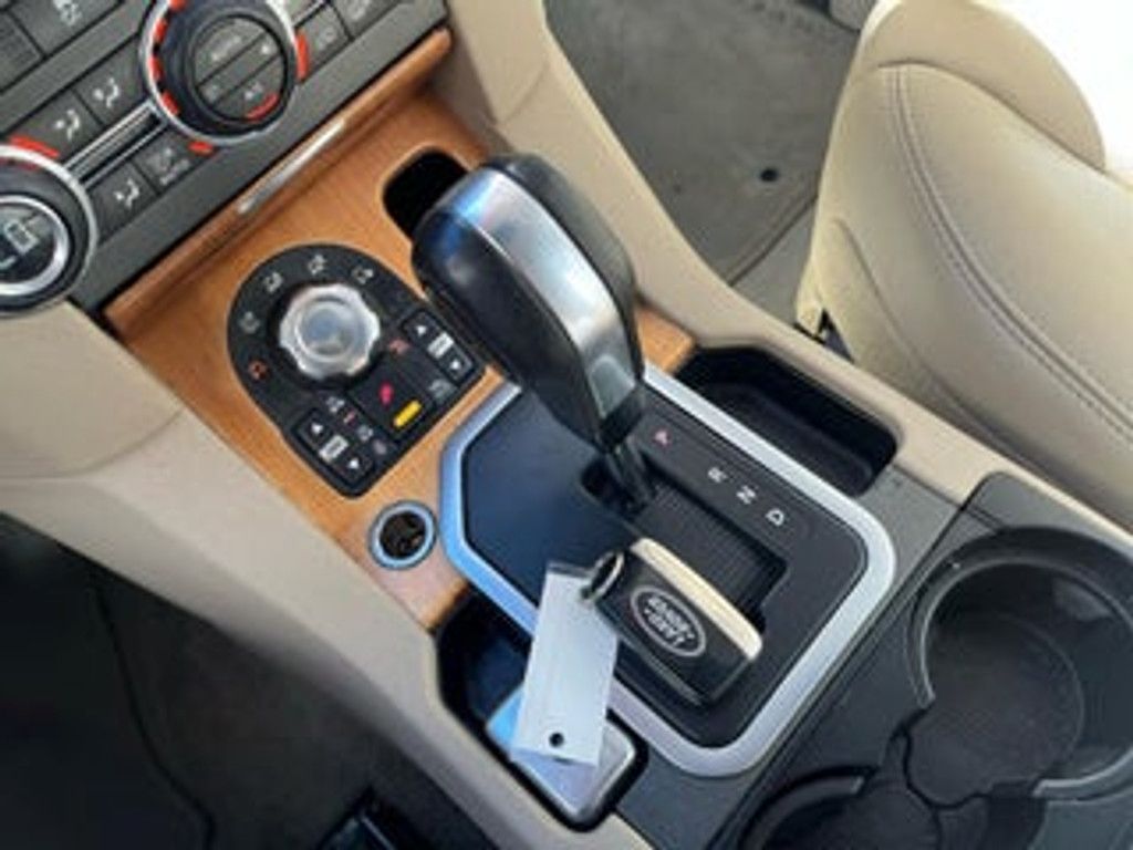2012 LAND ROVER LR4 - photo 20