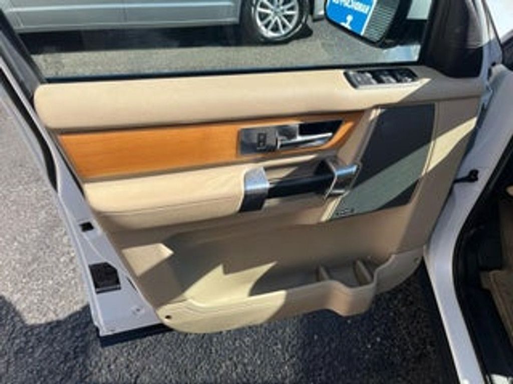 2012 LAND ROVER LR4 - photo 24