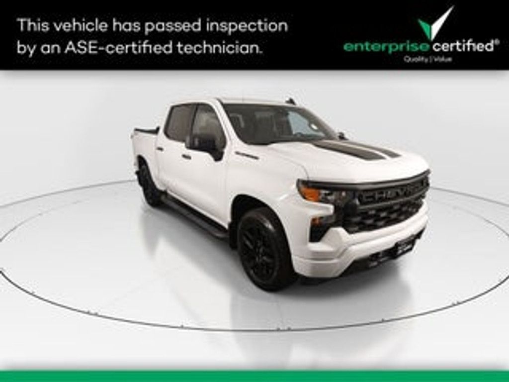 2024 Chevrolet Silverado Custom