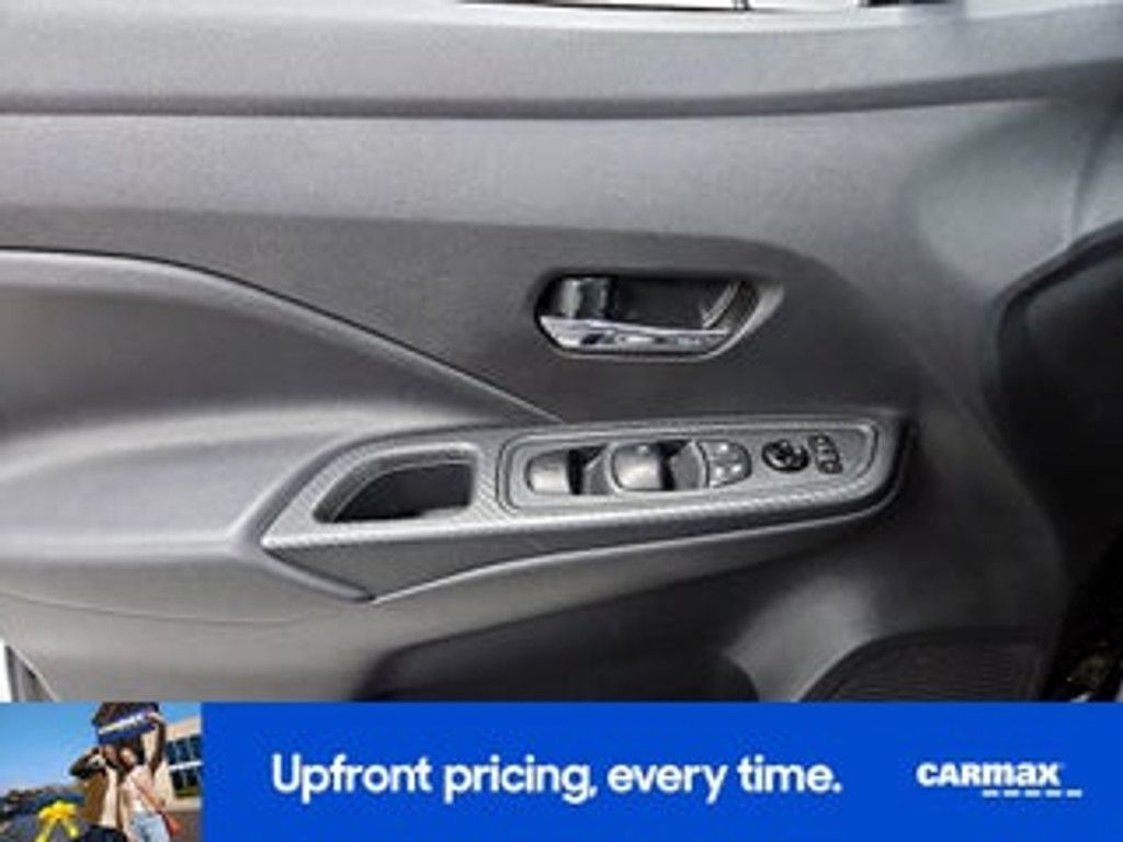 2025 NISSAN Versa - photo 28