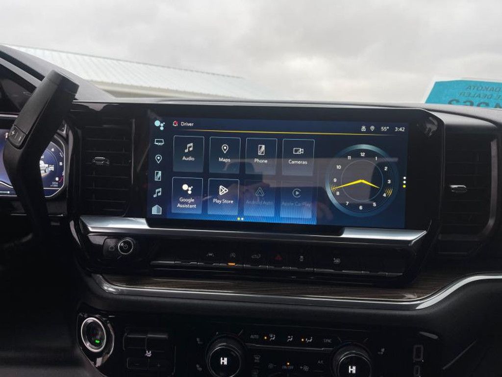 2024 CHEVROLET Silverado - photo 11