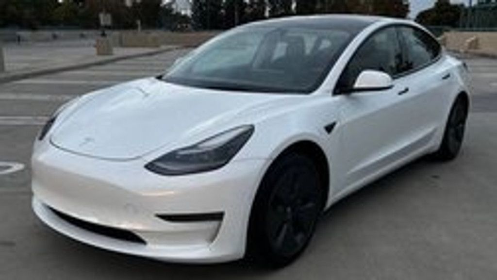 2022 Tesla Model 3 Long Range